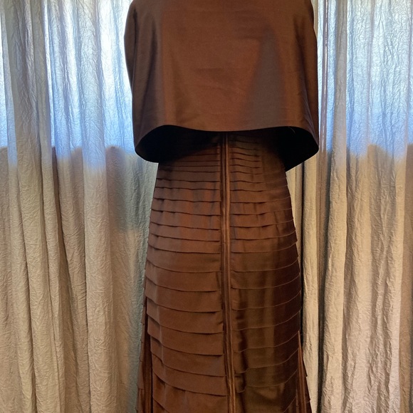 JS Collections Formal Dress With Cape - Picture 2 of 9